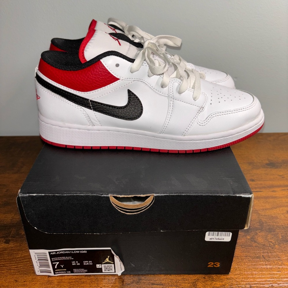 Air Jordan 1